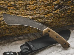 Tundra Trekker